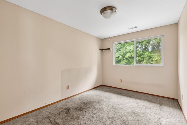 16046 46th Avenue S, Tukwila, WA 98188