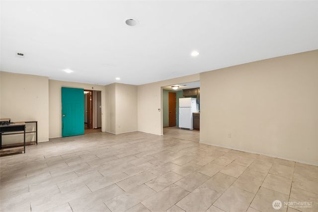 16046 46th Avenue S, Tukwila, WA 98188