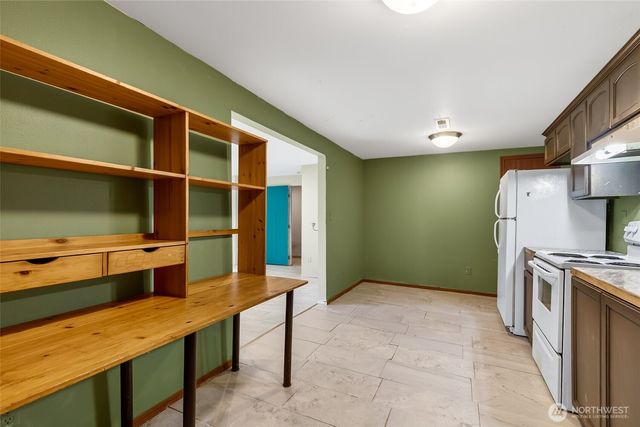 16046 46th Avenue S, Tukwila, WA 98188