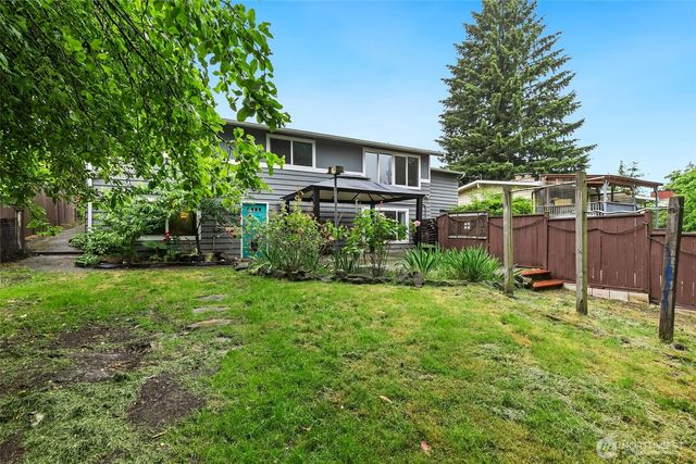 16046 46th Avenue S, Tukwila, WA 98188
