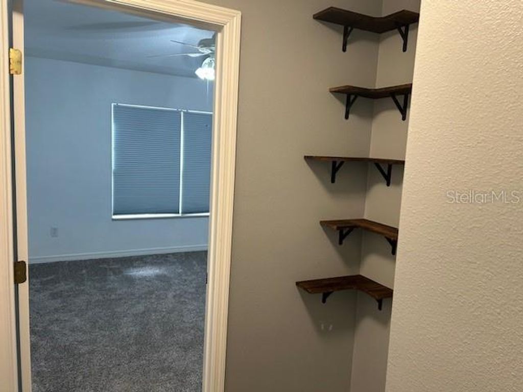 Image 11 of property listing at 12405 CRUXBURY DRIVE, Windermere, FL 34786