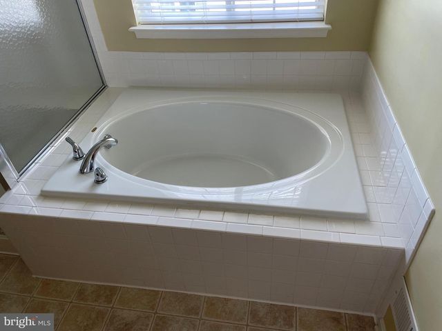233 MORLYN DR, Stephenson, VA 22656