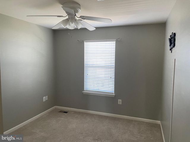 233 MORLYN DR, Stephenson, VA 22656