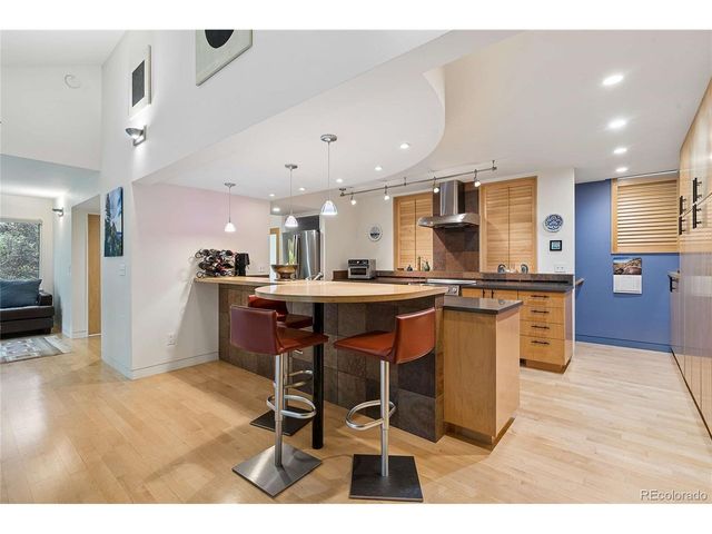 299 Spruce Ct, Boulder, CO 80302