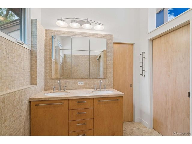 299 Spruce Ct, Boulder, CO 80302