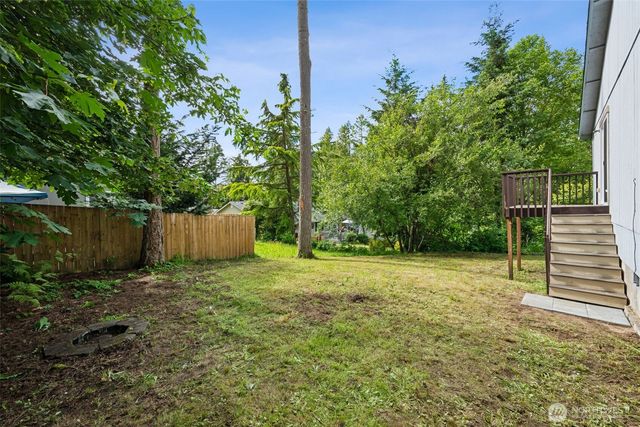 21715 N Clear Lake Boulevard SE, Yelm, WA 98597