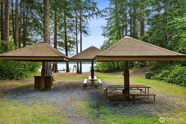 21715 N Clear Lake Boulevard SE, Yelm, WA 98597