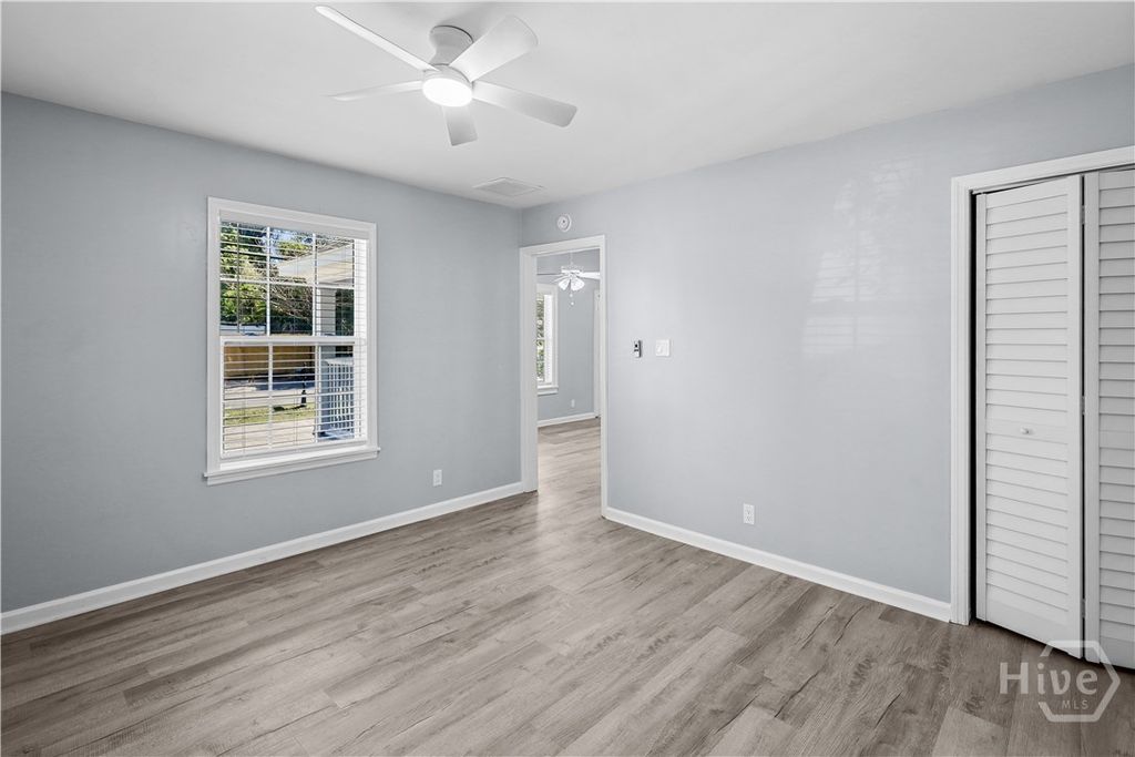 Image 14 of property listing at 515 Staley Avenue, Savannah, GA 31405
