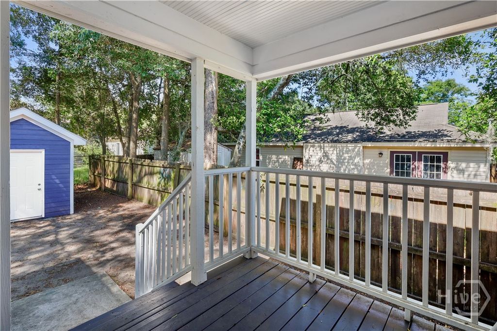 Image 27 of property listing at 515 Staley Avenue, Savannah, GA 31405