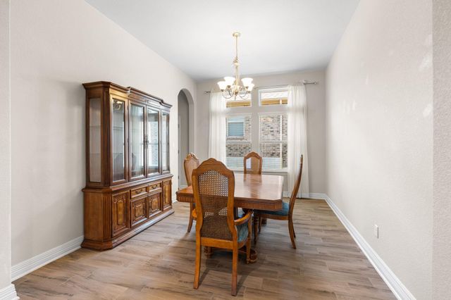 229 Cross Mountain TRL, Georgetown, TX 78628
