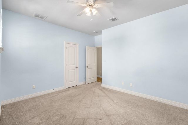 229 Cross Mountain TRL, Georgetown, TX 78628