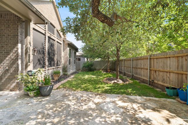 229 Cross Mountain TRL, Georgetown, TX 78628
