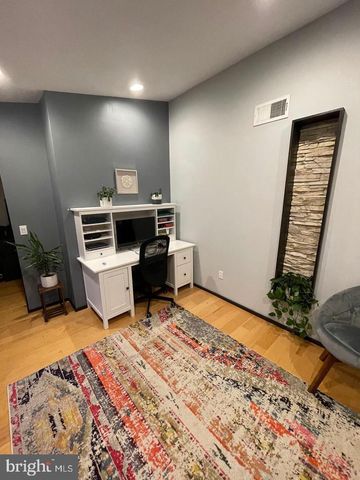 907 N 5TH ST, Philadelphia, PA 19123