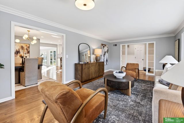 7801 Hickory Circle, Omaha, NE 68124