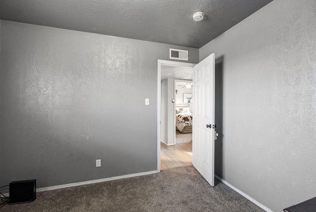 205 Hillandale Avenue, Belen, NM 87002