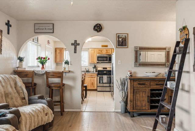 205 Hillandale Avenue, Belen, NM 87002