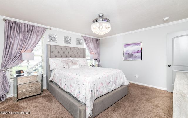 9409 Mossy Creek Way, Louisville, KY 40229