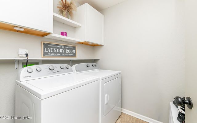 9409 Mossy Creek Way, Louisville, KY 40229