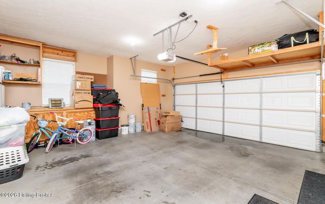 9409 Mossy Creek Way, Louisville, KY 40229