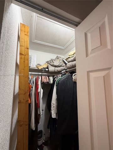 2381 SW 70th Ave 49, Davie, FL 33317