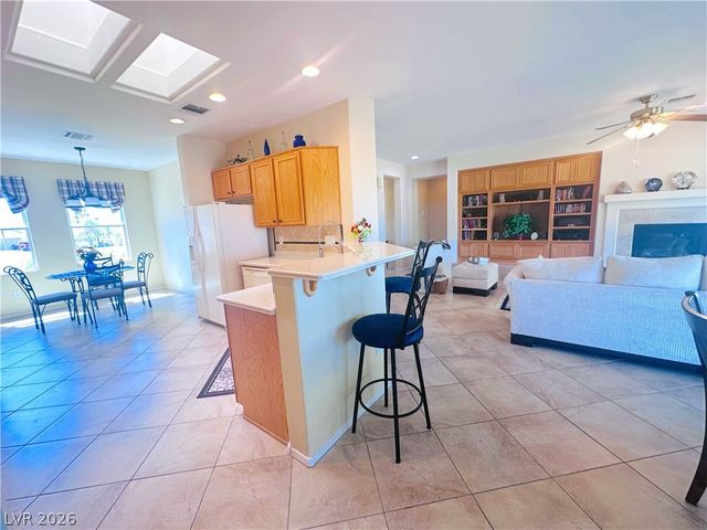 2988 Yellow Springs Court, Henderson, NV 89052