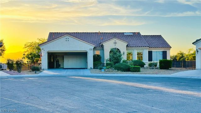 2988 Yellow Springs Court, Henderson, NV 89052