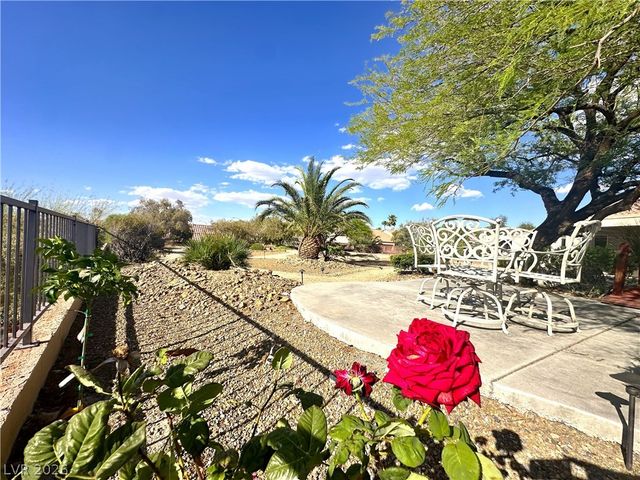 2988 Yellow Springs Court, Henderson, NV 89052