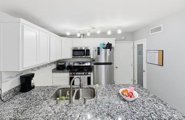 10541 CLEARWATER Street, El Paso, TX 79924