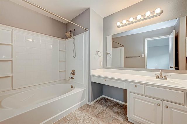 19802 River Breeze Drive, Tomball, TX 77375