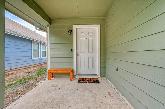 19802 River Breeze Drive, Tomball, TX 77375