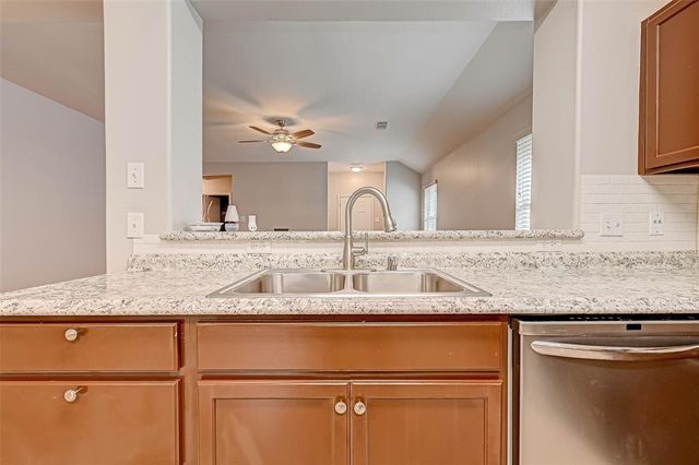 19802 River Breeze Drive, Tomball, TX 77375