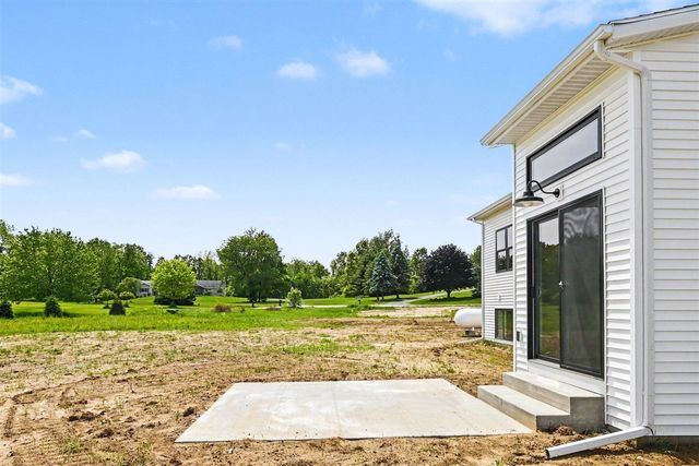 4051 Hickory Hill Lane, Hastings, MI 49058