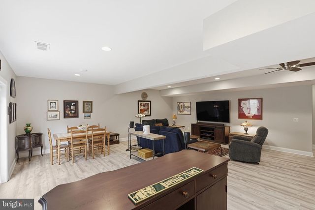110 VICEROY WAY, Lake Frederick, VA 22630