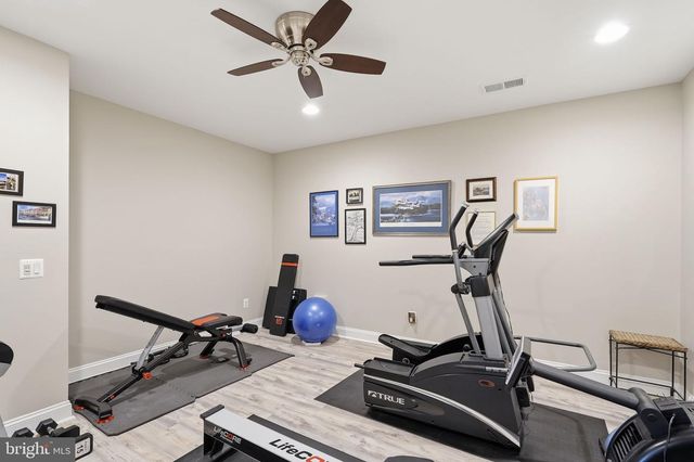 110 VICEROY WAY, Lake Frederick, VA 22630