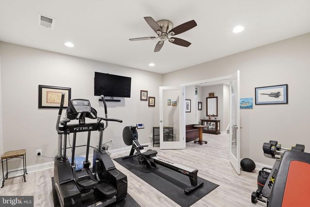 110 VICEROY WAY, Lake Frederick, VA 22630