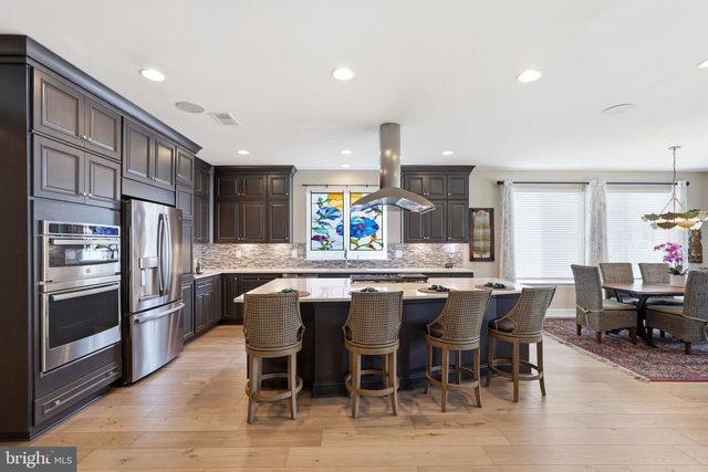 110 VICEROY WAY, Lake Frederick, VA 22630
