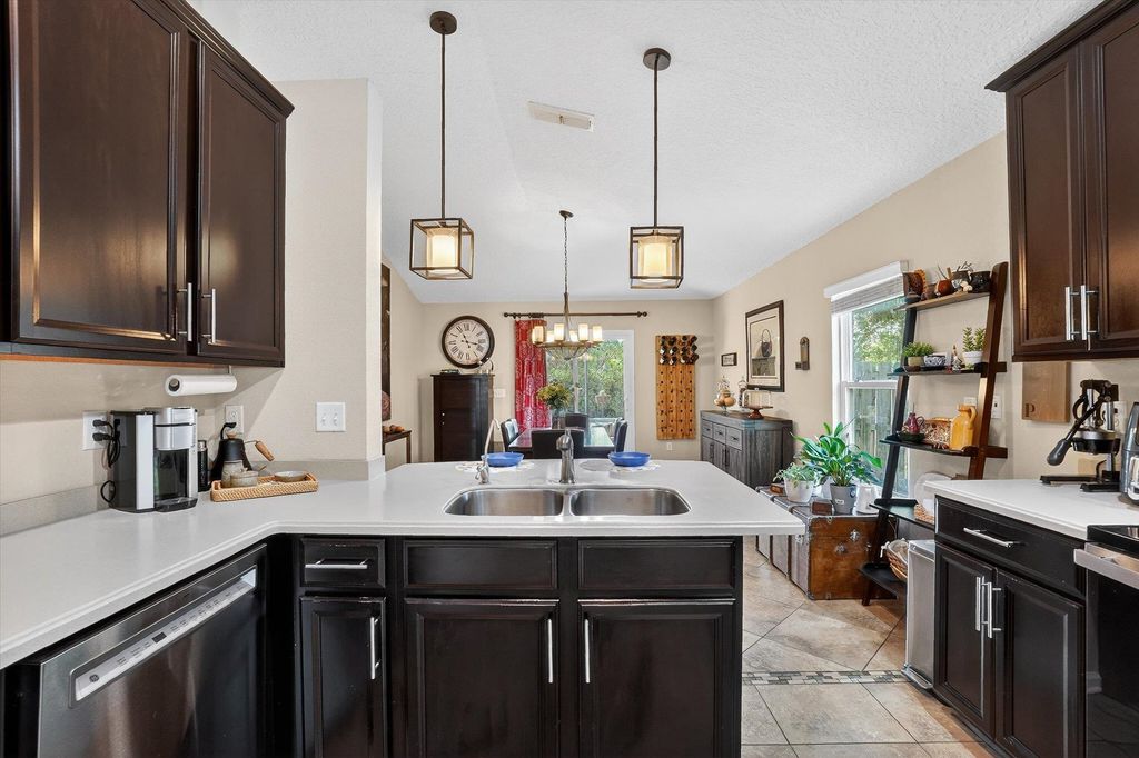 137 Fallen Timber Way, St Augustine, FL 32084