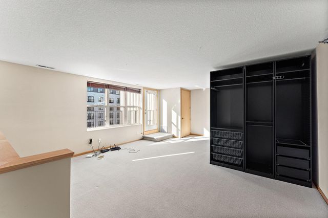 2650 University Avenue W 318, Saint Paul, MN 55114