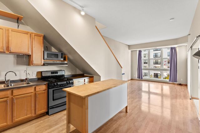 2650 University Avenue W 318, Saint Paul, MN 55114