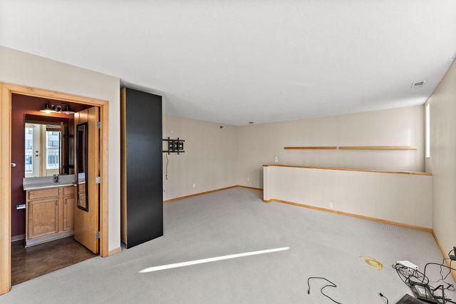 2650 University Avenue W 318, Saint Paul, MN 55114