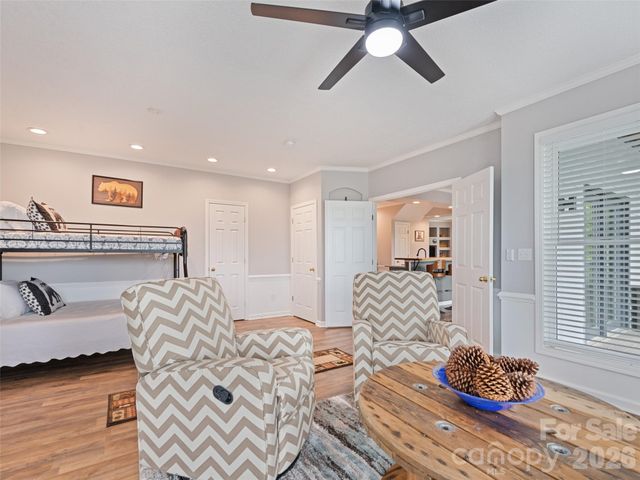 9 Perrion Avenue, Weaverville, NC 28787