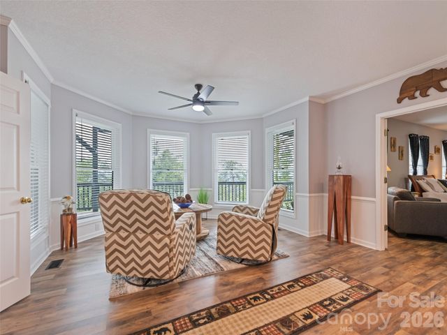 9 Perrion Avenue, Weaverville, NC 28787