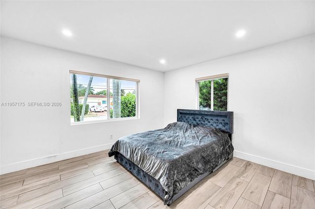 1080 NE 104th St, Miami Shores, FL 33138