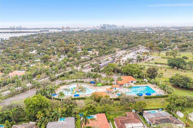 1080 NE 104th St, Miami Shores, FL 33138