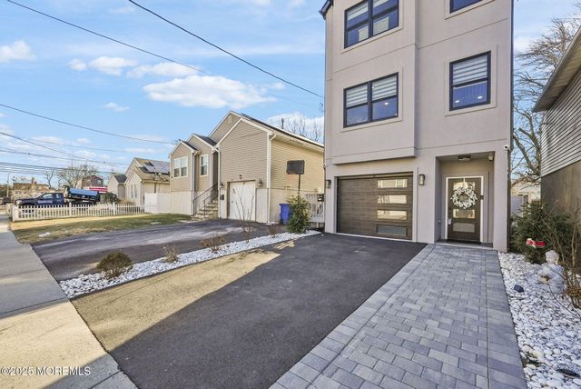 40 Oak Street, Keansburg, NJ 07734