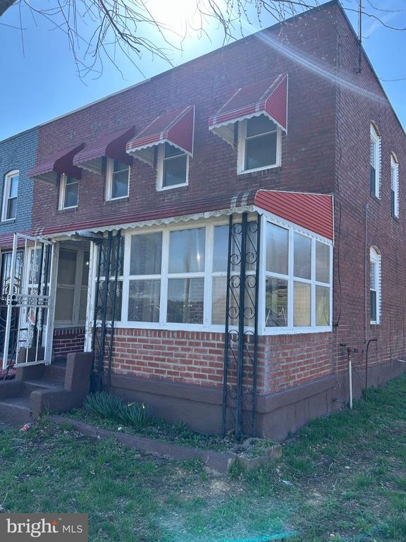 454 ROUNDVIEW RD, Baltimore, MD 21225