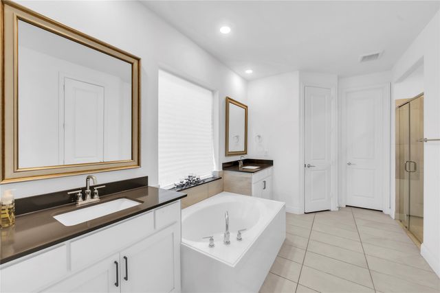 2218 Christopher Lane, Euless, TX 76040