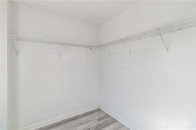 8041 Bushclover Drive, Tipp City, OH 45371