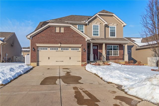 8041 Bushclover Drive, Tipp City, OH 45371