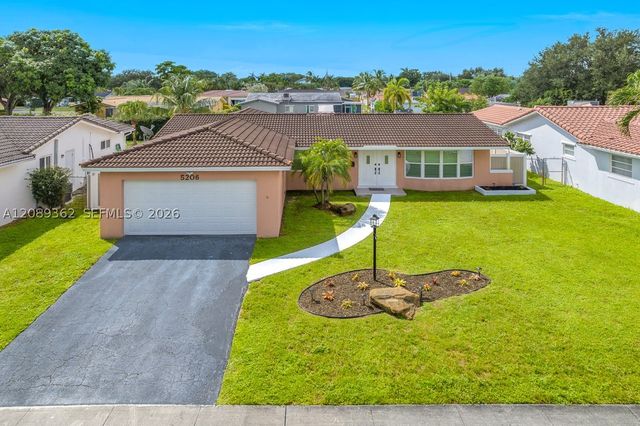 5206 Garfield St, Hollywood, FL 33021